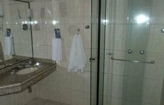 Laguna Tourist Hotel - Photo4
