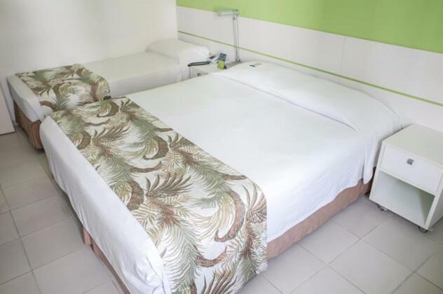 Coqueiros Express Hotel - Photo2