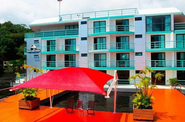 Amazon Jungle Palace - Photo3