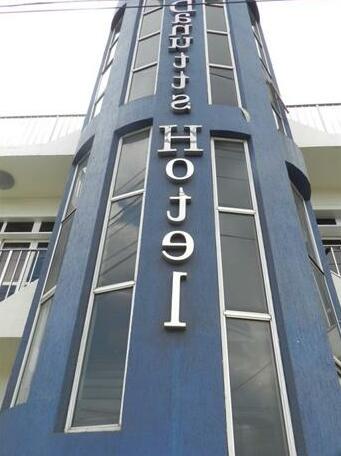Danutts Hotel - Photo2