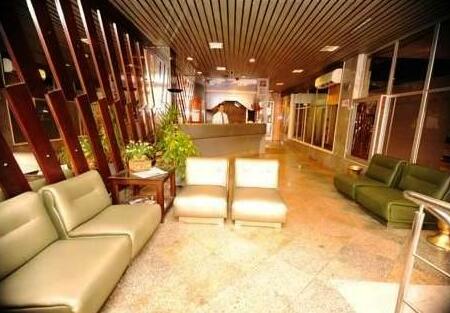 Krystal Hotel - Photo3
