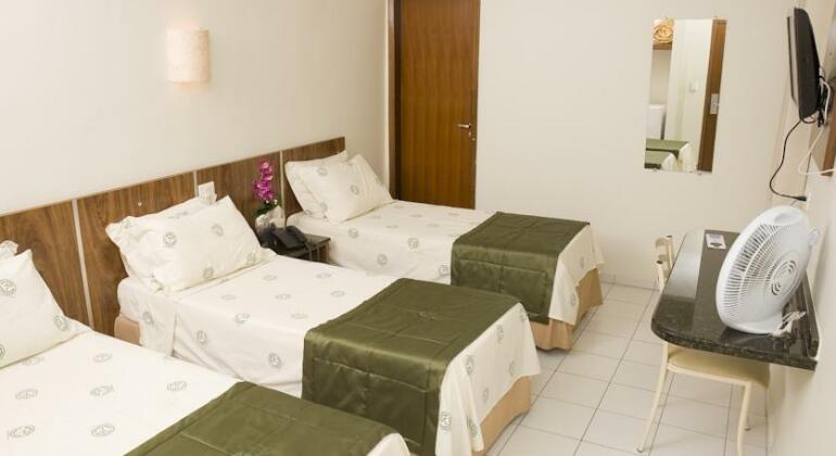 Araucaria Hotel Business - Maringa - Photo4