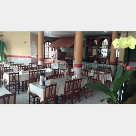 Hotel Katedral - Photo3