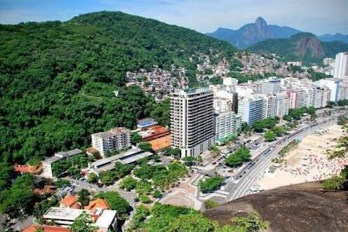 Abraco Carioca Favela Hostel - Photo4