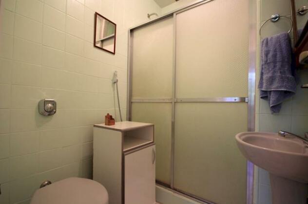 Mariana 301 - Photo2