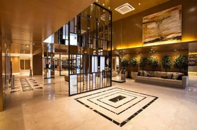 Royal Regency Palace Hotel - Photo2