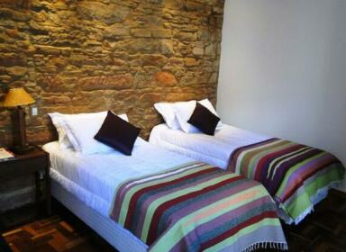 Hotel Boutique Cave 12