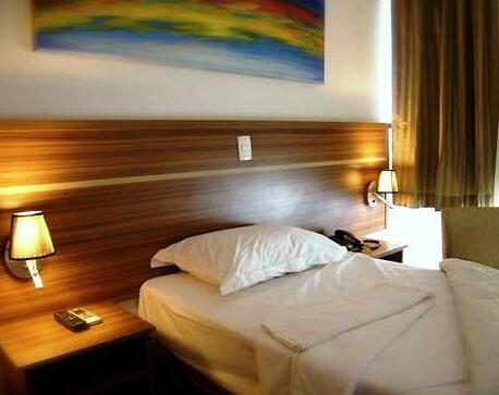 Faro Hotel - Photo2