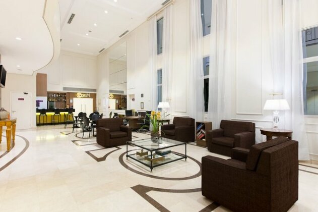 Comfort Suites Oscar Freire - Photo3