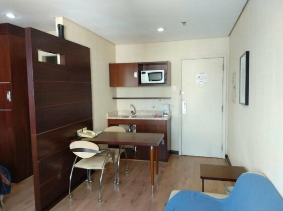 Flat com 1 quarto sala cozinha de apoio banheiro servicos de arrumacao diaria - Photo2
