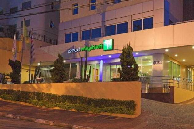 Holiday Inn Express Sumare Ave - Photo4
