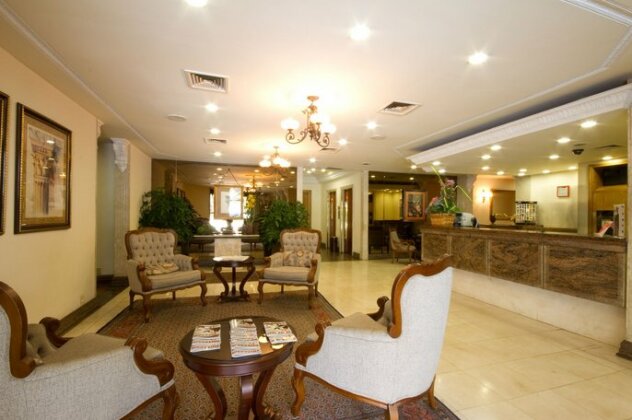 Le Premier Suites - Photo3