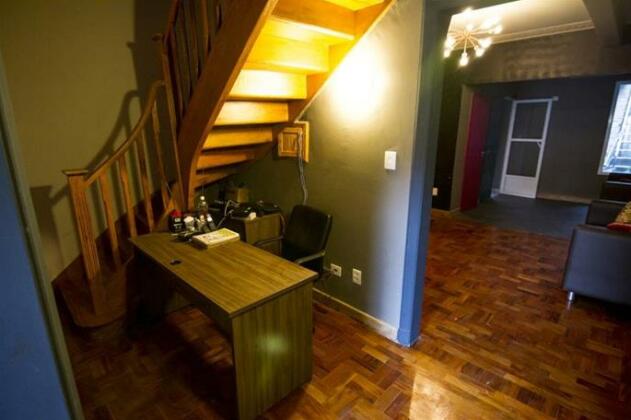 Lil Square Party Hostel - Photo2
