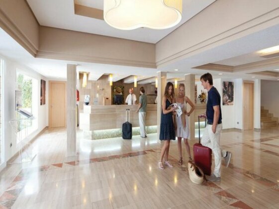 Travel Inn Ritz Hotel - Photo3