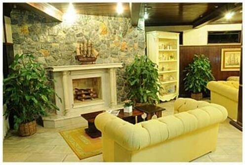 Hotel Columbus Serra Negra - Photo5