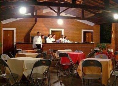 Grinbergs Village Hotel - Photo4