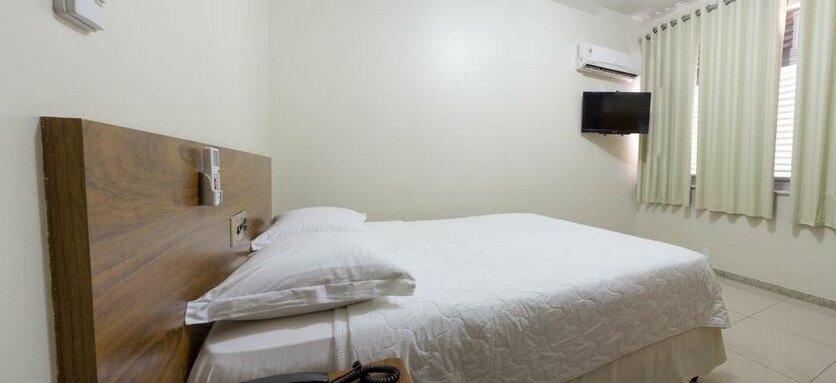 Lancaster Palace Hotel - Photo5