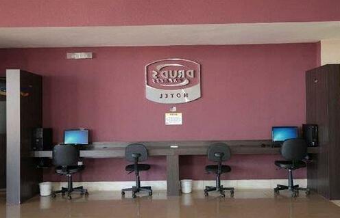 Drud s Express Hotel - Photo4