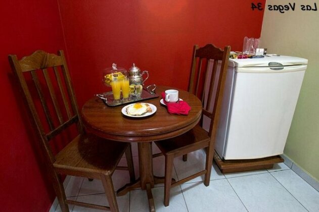 Champagne Motel - Photo4