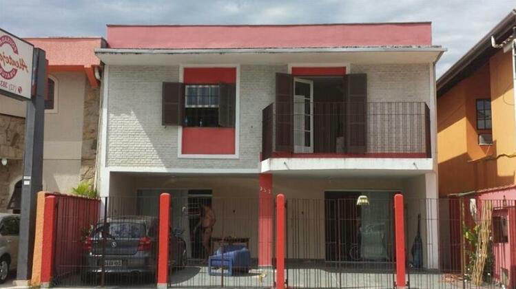 Casa Fernandes Castilho