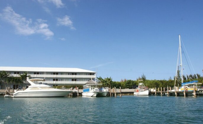 Flamingo Bay Hotel & Marina - Photo2