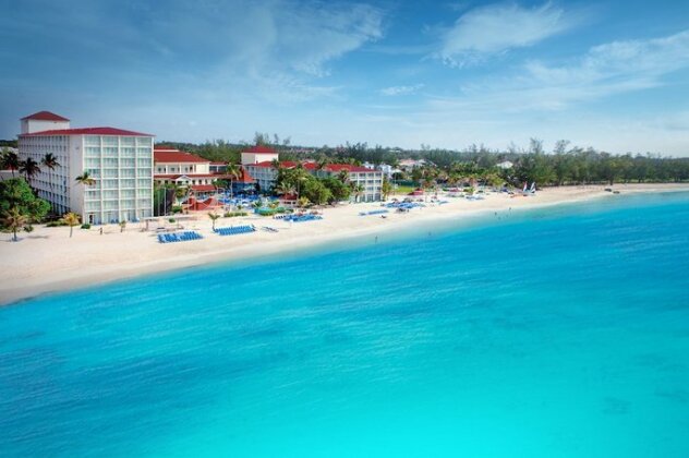 Breezes Resort & Spa All Inclusive Bahamas - Photo2