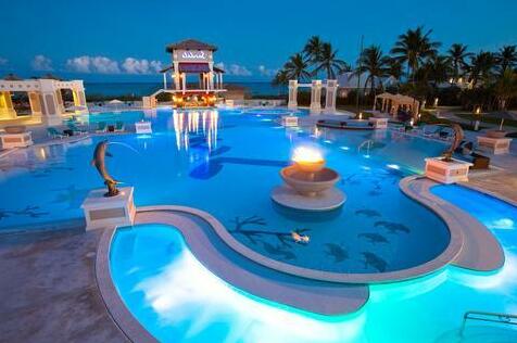 Sandals Emerald Bay Golf Tennis and Spa All Inclusive Resort - Couples Only