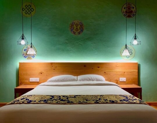 Dzi Pema - Photo2