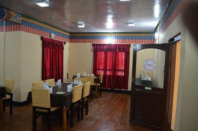 Hotel Samdencholing - Photo5