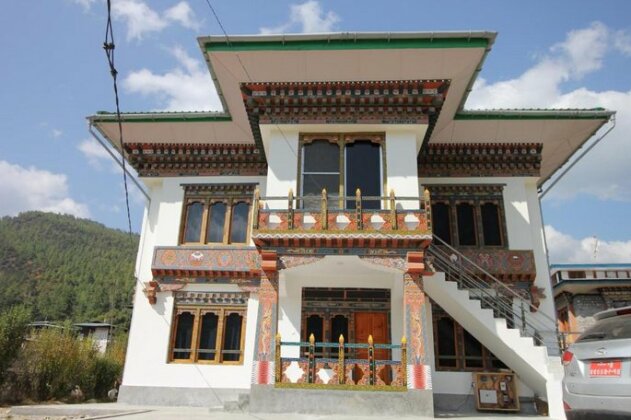 Karmaling Apartment