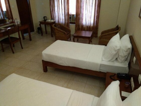 Hotel Lhaki - Photo2
