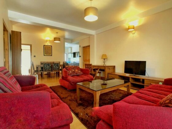 Sambhav Service Apartments - Photo3