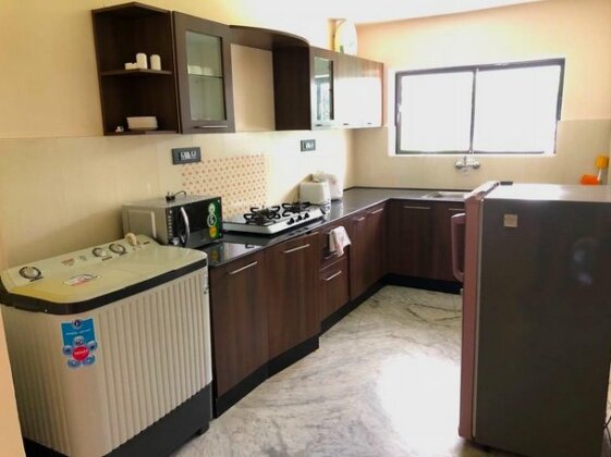Sambhav Service Apartments - Photo5