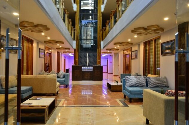 Tara Phendeyling Hotel - Photo3