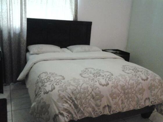Pleasant GuestHouse - Photo4