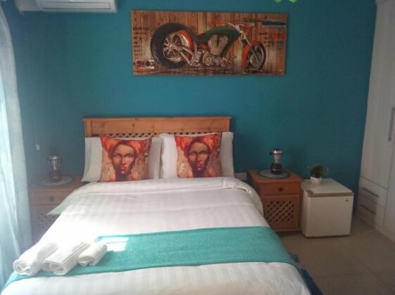 Barbie's BnB Gabane - Photo4
