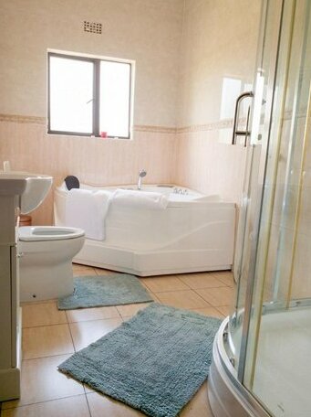 Kinross Bed & Breakfast - Photo2