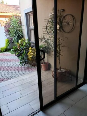 Luxlucive guest house - Photo4