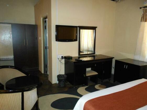 Modipane Guest House - Photo5
