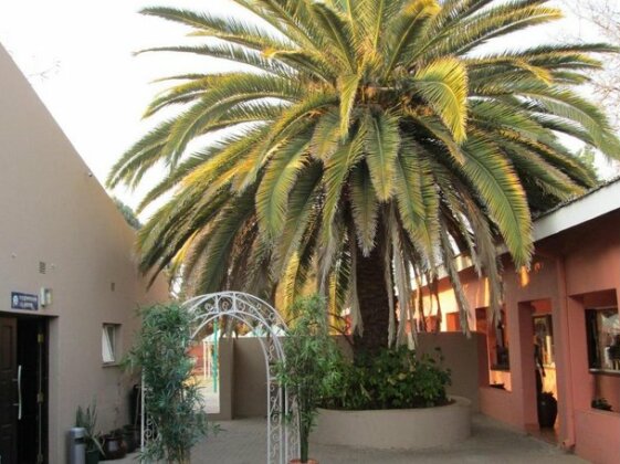 Oasis Motel Gaborone - Photo2