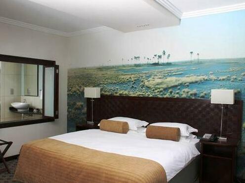 Phakalane Golf Estate Hotel - Photo3