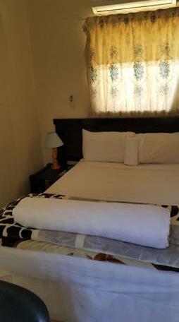 Planet Lodge 1 - Photo4