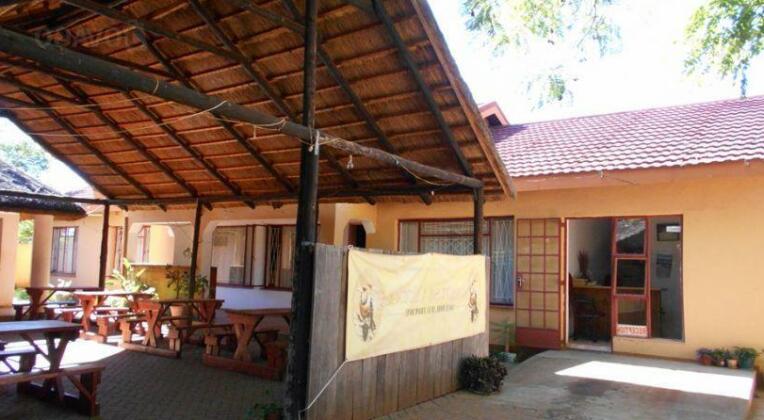 Ramotswa Lodge - Photo2