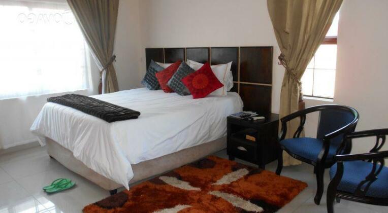 Royal Suites Gaborone - Photo3