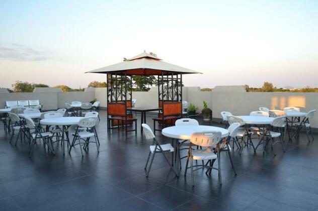 Sunbeam Hotel - Photo4