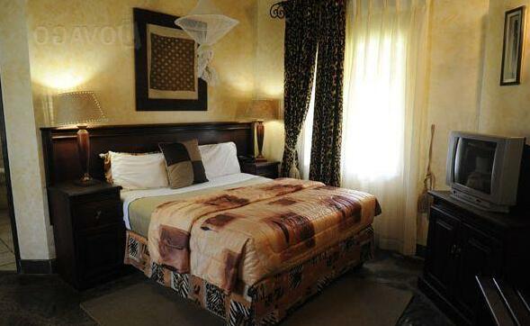 The Big Five Lodge - Photo5