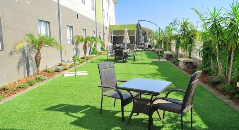 Travelodge Gaborone - Photo2