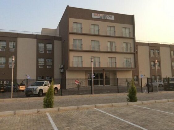 Photo 3