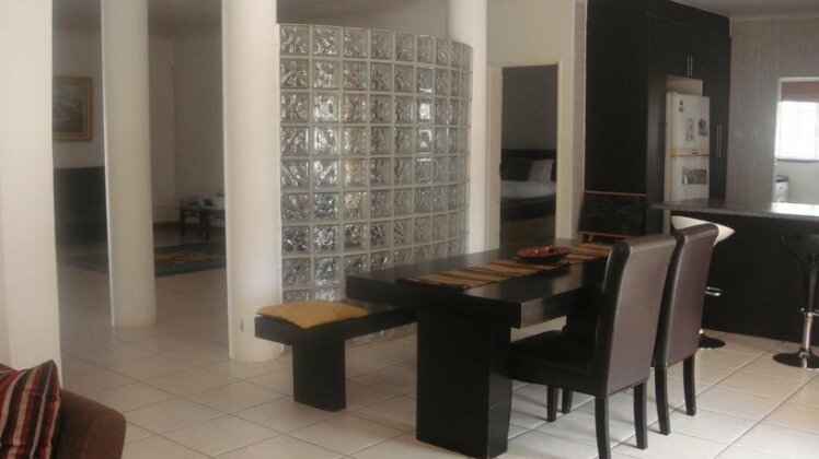 Zanville Bed and Breakfast - Photo3