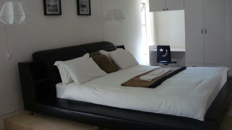 Zanville Bed and Breakfast - Photo5